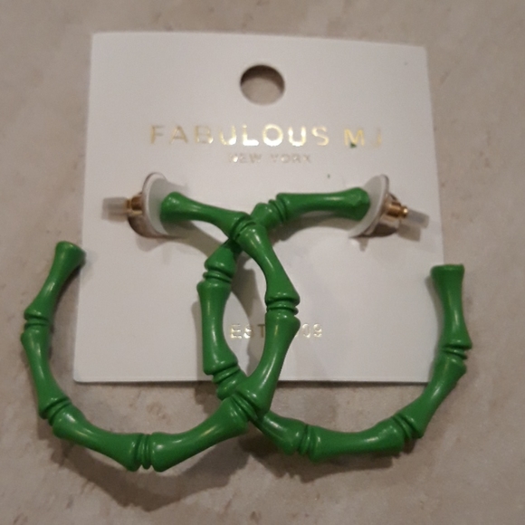 COPY - GREEN METAL PAINTED BAMBOO HOOP EARRING - Picture 2 of 4